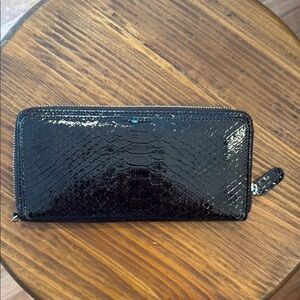 Mark. Brown Snakeskin Pattern Wallet very roomy! euc